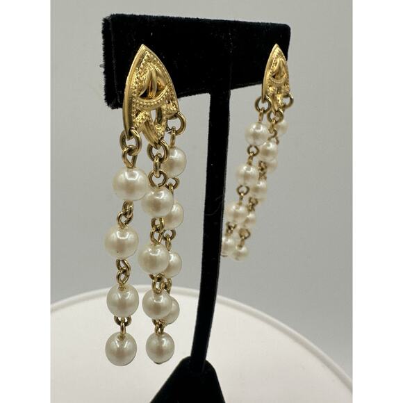 Gold Tone Faux Pearl Strands Pierced Earrings Elegant - Picture 4 of 5